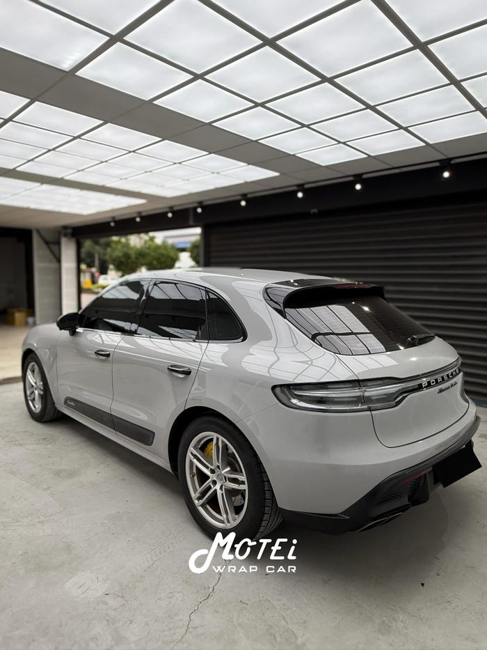 Porsche Macan 車尾