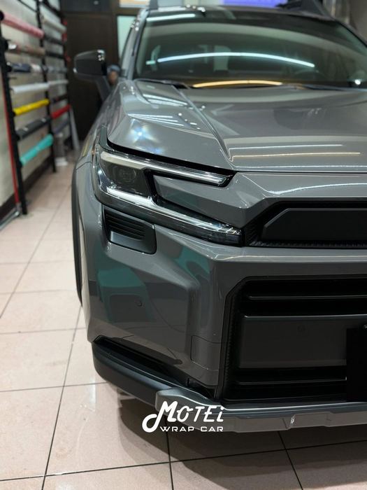 Toyota RAV4 迎風面透明犀牛皮